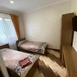 оранта Lodge
