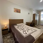 оранта Lodge