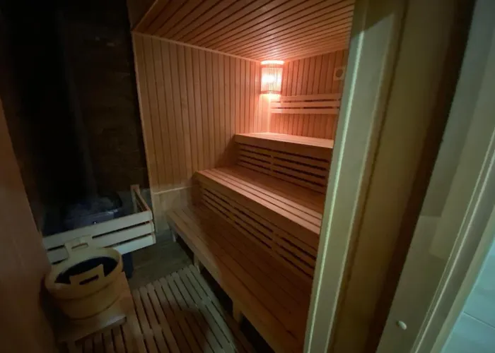 оранта Lodge Skhidnytsia